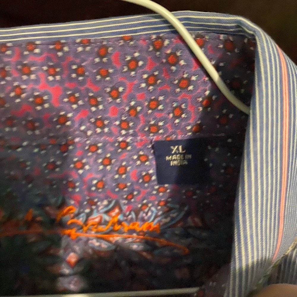 Robert graham Xl causal shirt